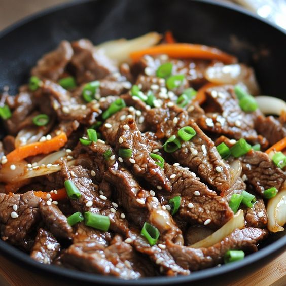 Česnekovo-citronové kuře se šafránovým kuskusem a cuketou